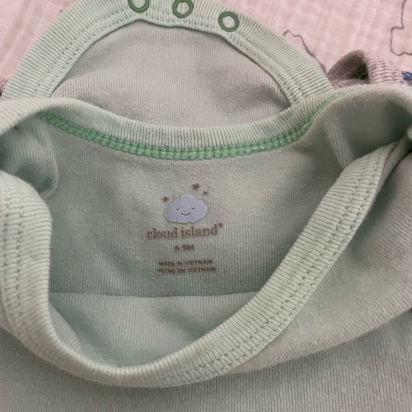 Set of 9 Cloud Island 6-9M baby onesies, short sleeves, various styles - Picture 3 of 6